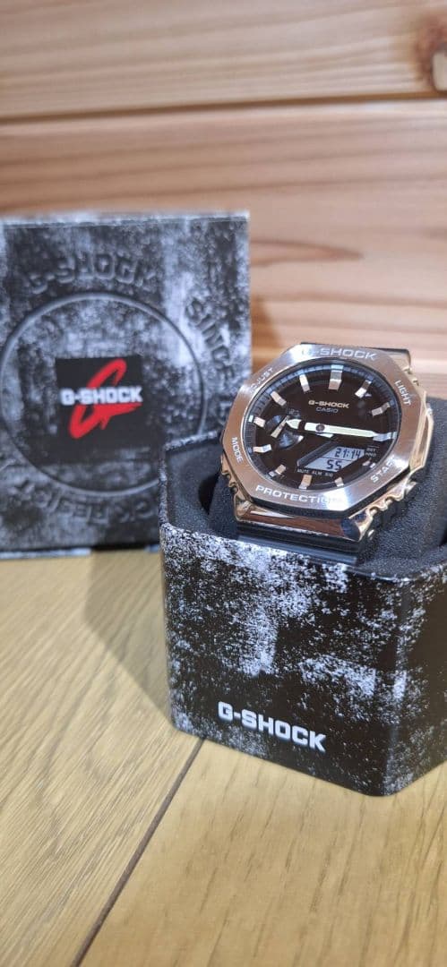 GSHOCK GM−２１００Ｃ−５Ａ 200M Casio G-Shock GM-2100C-5A Utility Metal Collection, Analog Digital