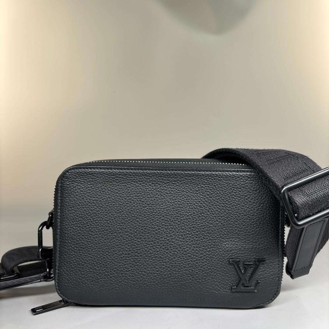 新品同様IC ルイヴィトン アエログラム アルファウエアラブルウォレット メンズ LOUIS VUITTON（ルイ・ヴィトン） 【新品未使用】ルイヴィトン