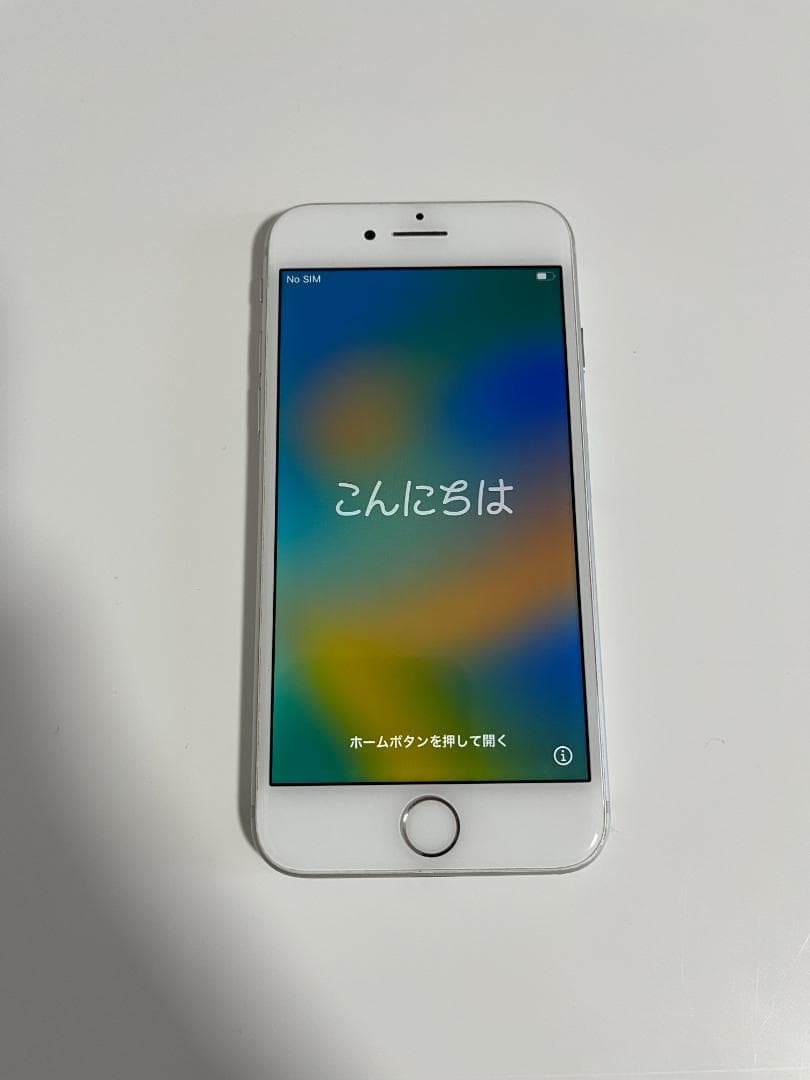 iPhone 8 64GB SIMフリー 動作確認済み（SIM部分に破損あり） Amazon | 【整備済み品】 Apple iPhone 8 64GB シルバー SIMフリー