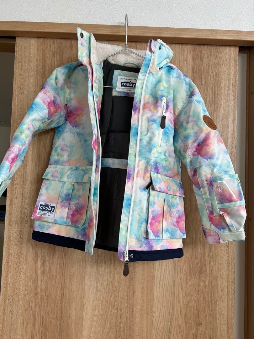 美品　スキーウェアセット130サイズ スキーウェア キッズ アウトレット 上下セット ジュニア 女の子