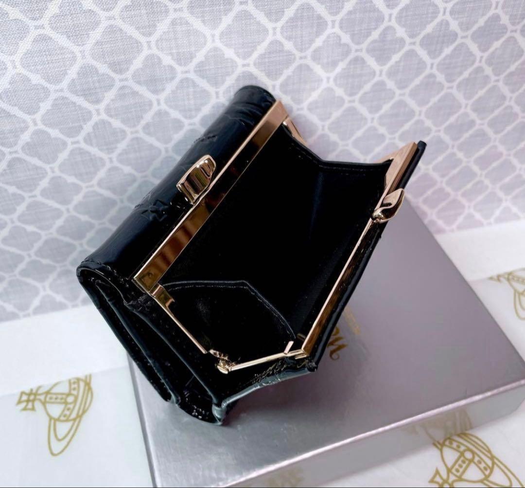 大人気✨️ショッパー付】新品 Vivienne Westwood 黒 エナメル - メルカリ