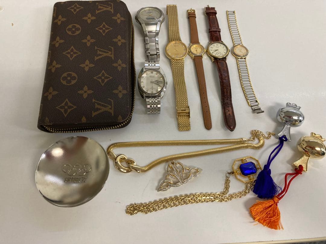 遺品整理 生前整理 アクセサリー 時計 財布などまとめ売り　I-5812 遺品整理・生前整理品】 アクセサリーセット ジュエリーボックス 時計