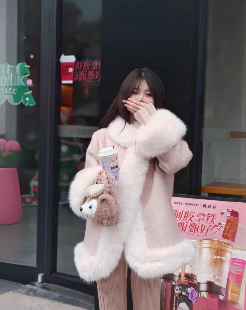 ピンク ファーショートコート Msize - メルカリ