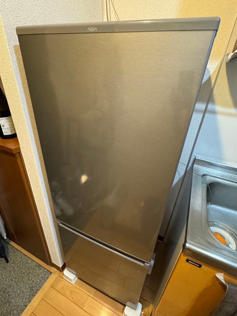 AQUA 冷蔵庫 201L AQR-20J シルバー AQR-20N | 容積201L | 冷蔵庫（パーソナル） | アクア株式会社（AQUA）