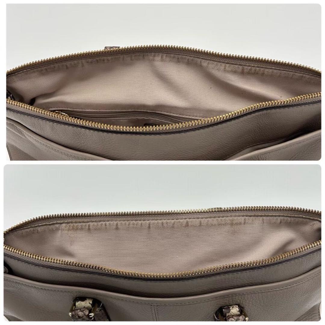 COACH コーチ トートバッグ パイソン柄 レザー ベージュ F35887 - メルカリ