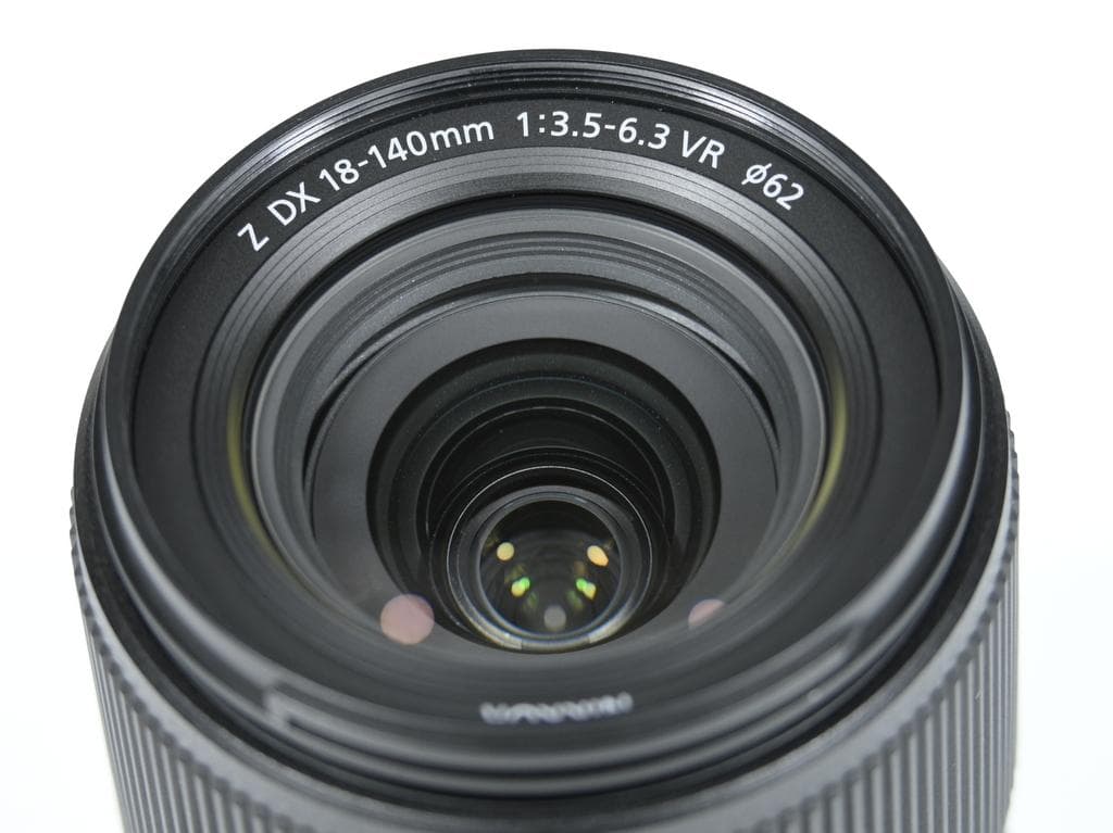 【ほぼ新品】 Nikon Z DX 18-140mm F3.5-6.3 VR