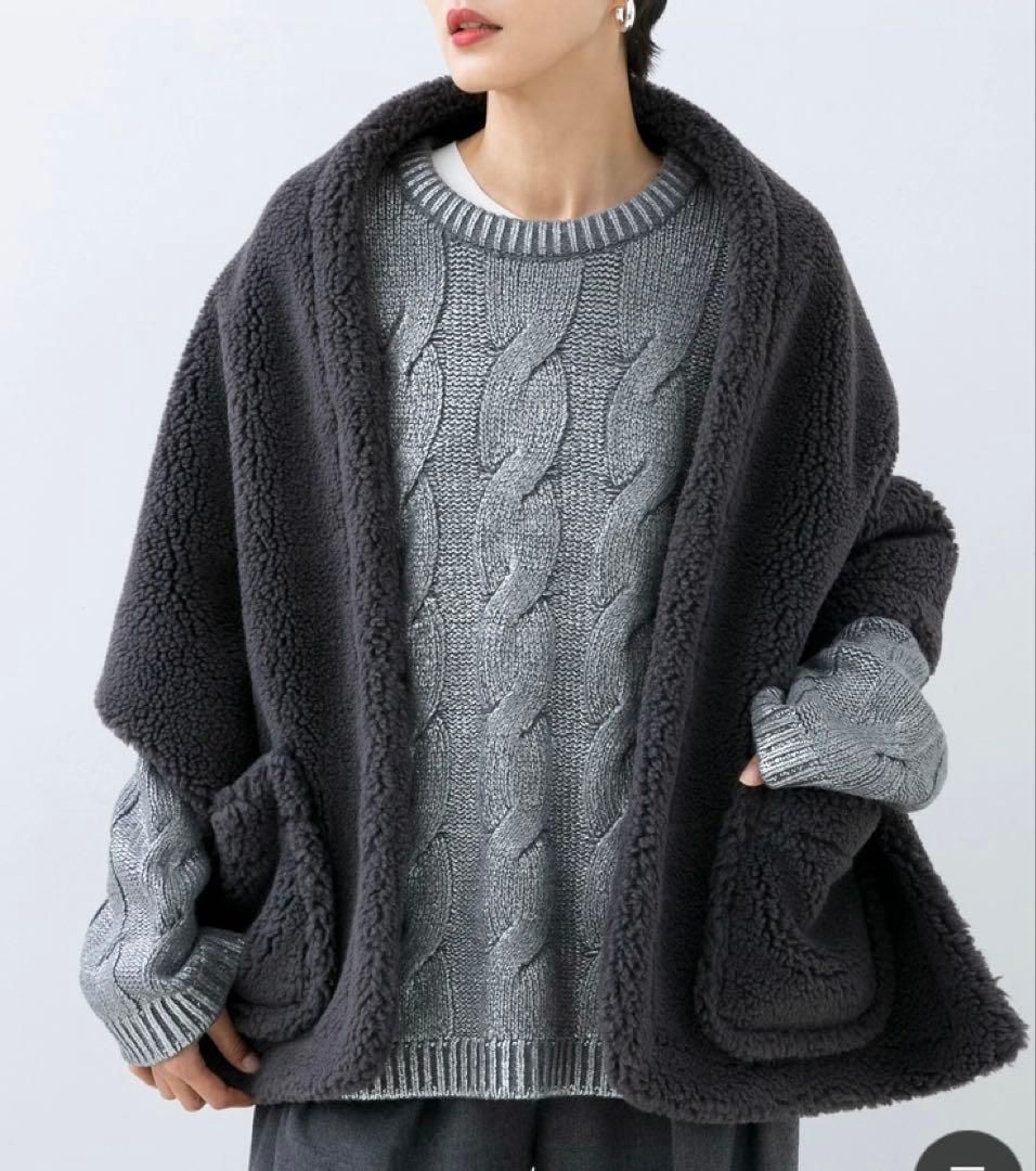 【ほぼ新品 完売品】haunt ボアストール 3日間コーデ】HAUNT大人気ボアコート・ボアストールを着比べ