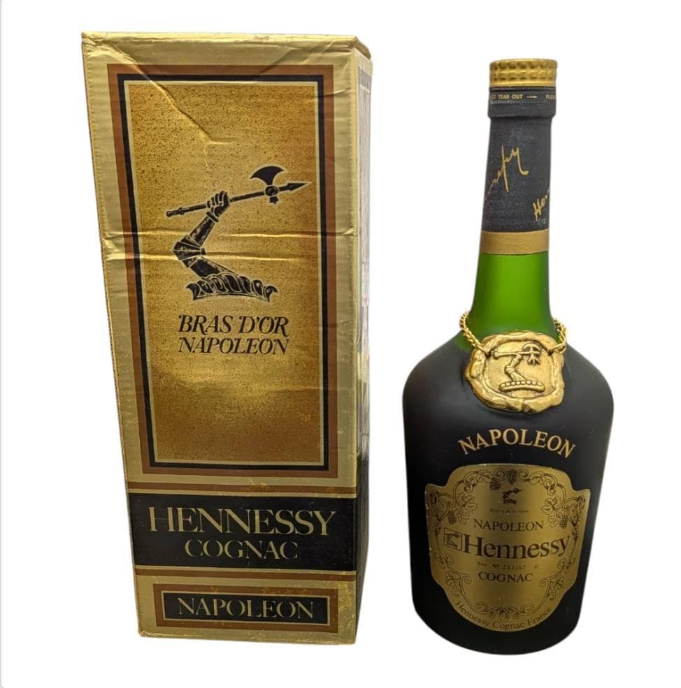 【未開栓】古酒 ナポレオン ヘネシー ブラスドール コニャック 箱付き ヘネシー ナポレオン ブラスドール グリーンボトル - お酒買取専門店