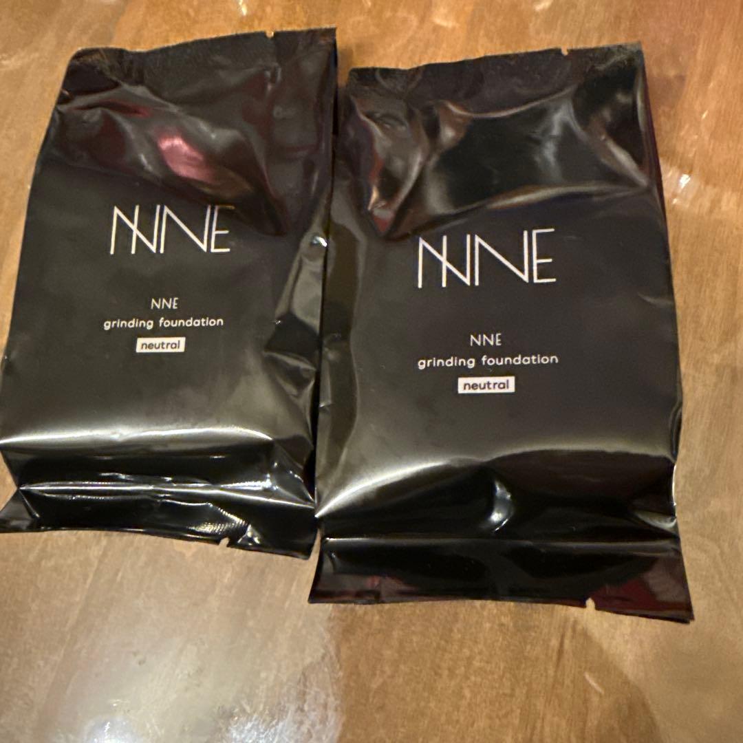 NNEグラインディングファンデーション　ニュートラル新品未使用14g×2 お値下げしました！新品NNE グライディングファンデーション