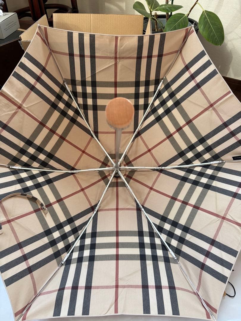Burberry バーバリー 日傘 折りたたみ - メルカリ
