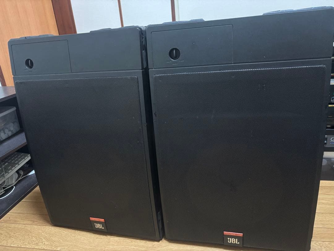 M*)様 JBL CONTROR12SR大型 2ウェイスピーカー M*)様 JBL CONTROR12SR大型 2ウェイスピーカー - メルカリ