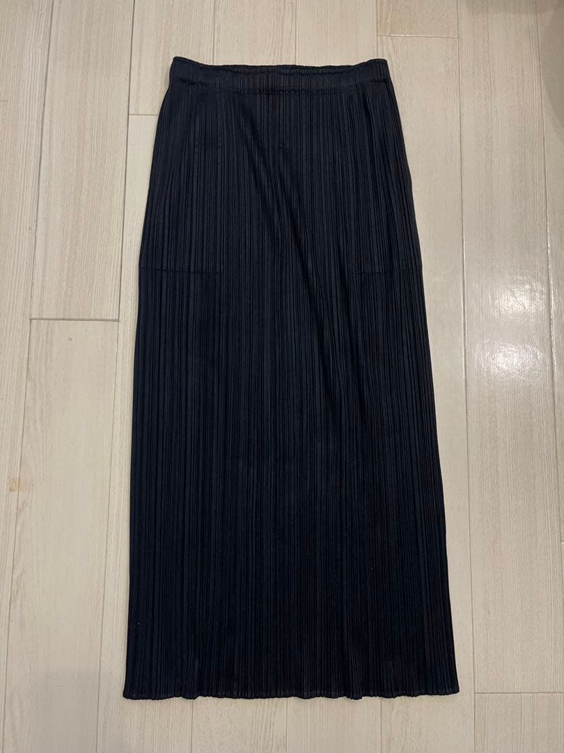 PLEATSPLEASE BASICS スカート ブラック サイズ3 PLEATS PLEASE ISSEY MIYAKE - PLEATS PLEASE OLE! スカートブラック