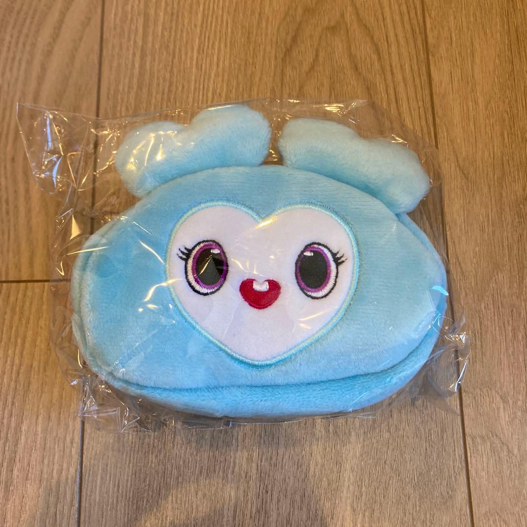 TWICE ready to be ミラー付きポーチ ナヨン ナブリー - メルカリ