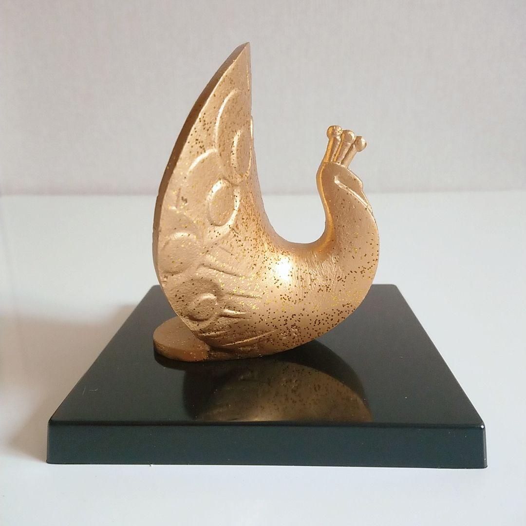 日展彫刻家 三枝惣太郎作 華孔雀 置物 金 クジャク 縁起物 開運 - メルカリ