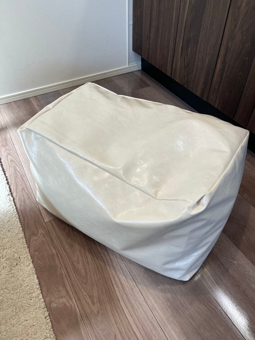 LOOSY オットマン　HUGME LOOSY ビーズオットマン Black｜スツール おしゃれ 一人暮らし 二人