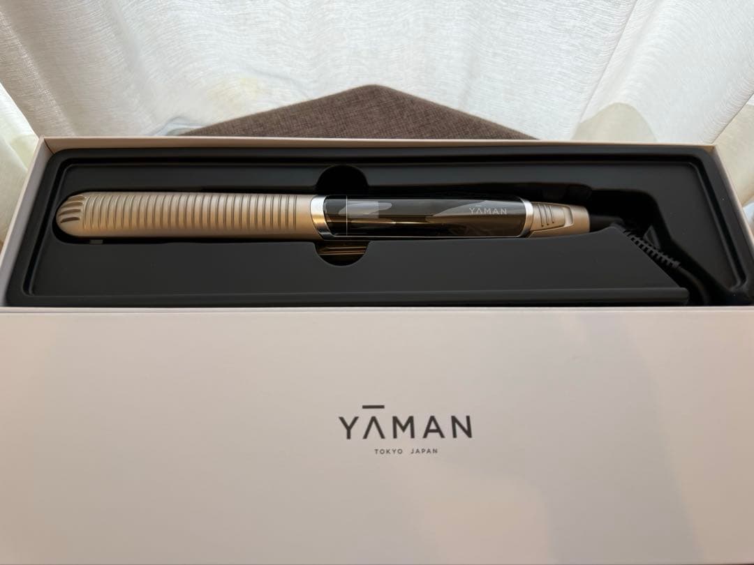 ほぼ新品保証書有】ヤーマンスムースアイロンフォトイオンプラスYJHB6