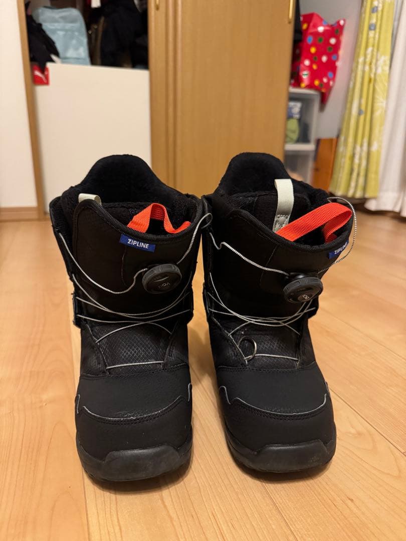 Burton子ども用スノーボードブーツ ブラック BURTON バートン Kids' Grom BOA Snowboard Boots 15089102001