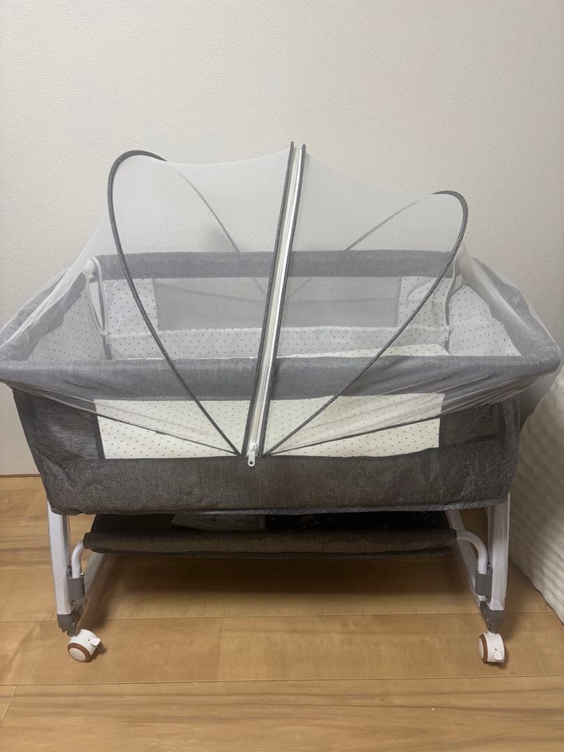 調整可能なベビーベッド メッシュカバー付き　未使用品 楽天市場】半額SALE 【100円OFFクーポン】ベッドガード ベビー