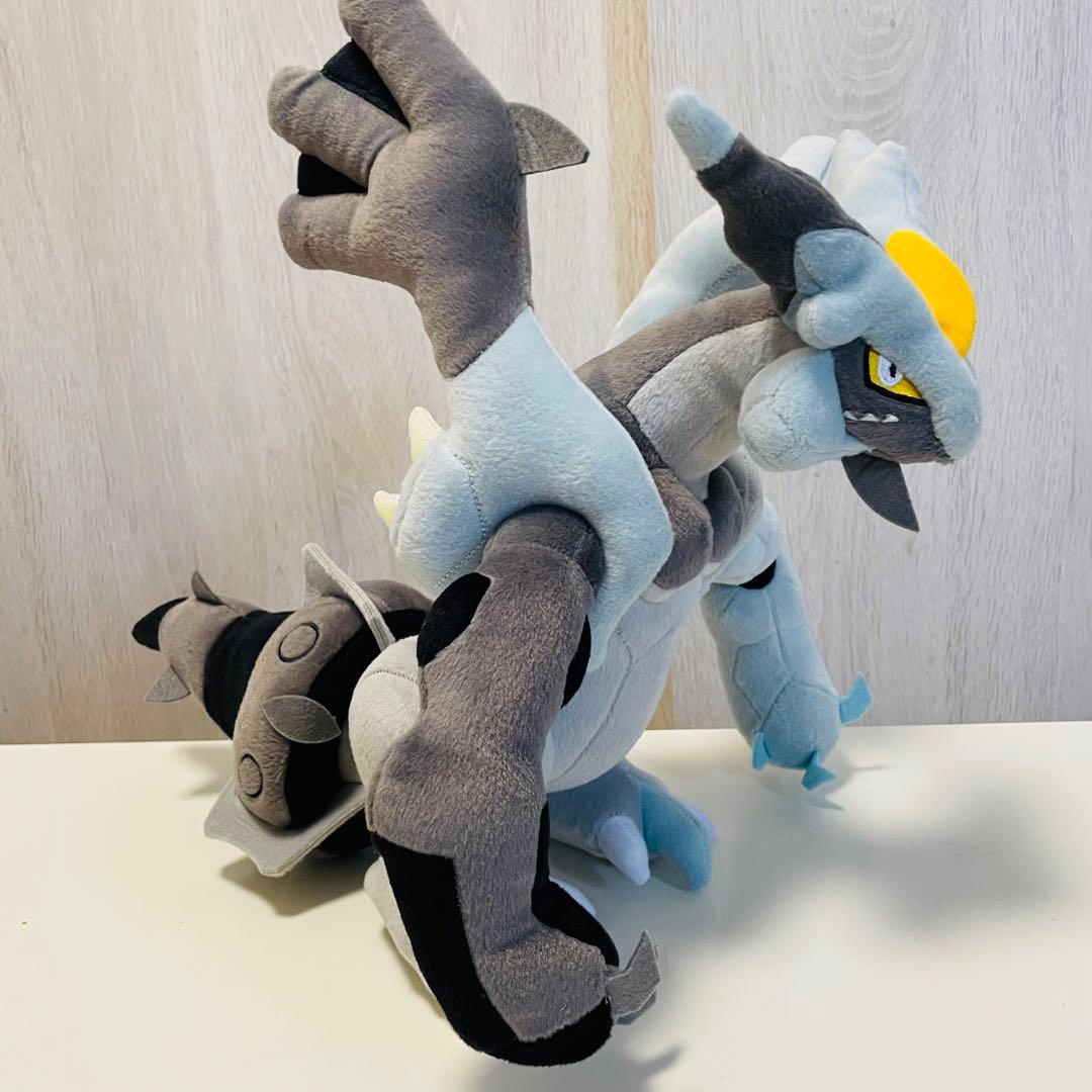 貴重品！】ポケモンセンター ぬいぐるみ ブラックキュレム & ホワイト