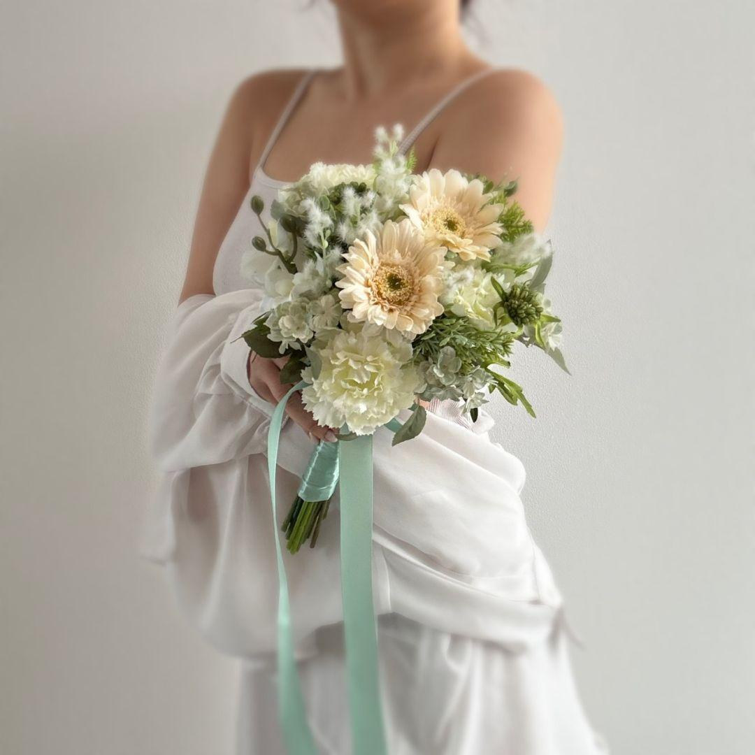 アーティフィシャルフラワー ＊ ウェディングブーケ 韓国 ブーケ