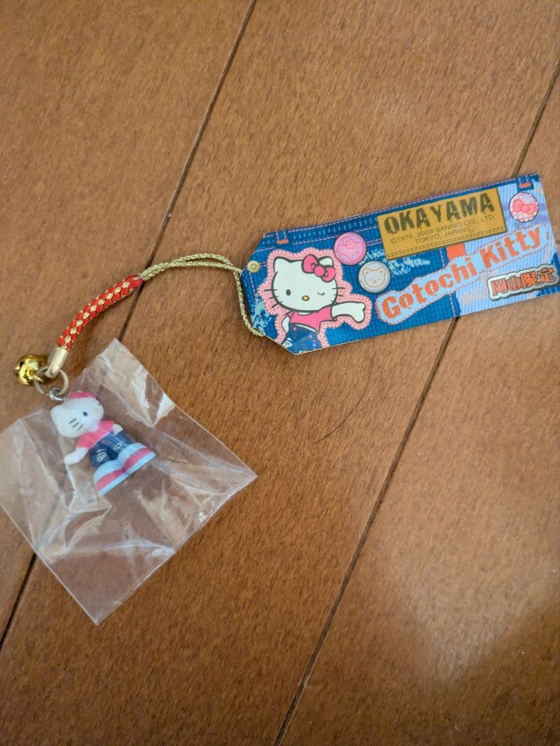 ご当地キティ　岡山限定　デニム　根付　ストラップ 楽天市場】ご当地キティ 根付の通販