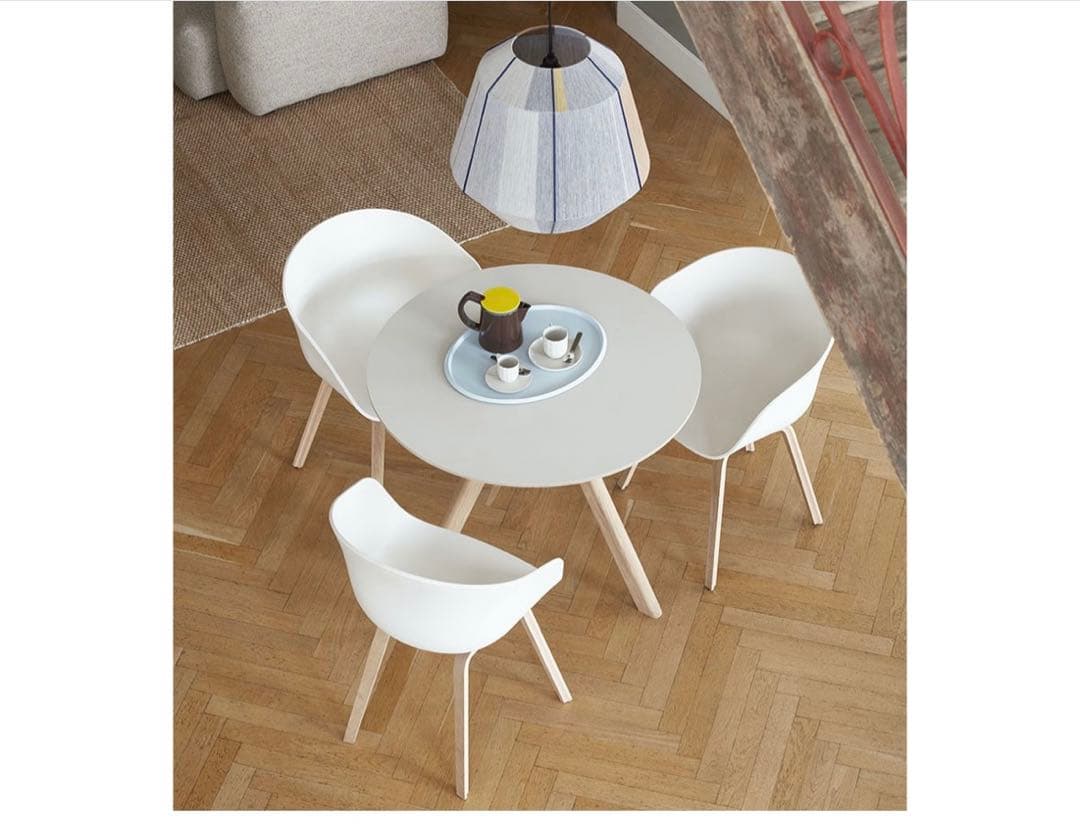 きいろ⭐︎HAY CPH 20 ROUND Φ90 x H74 HAY CPH20ラウンドテーブルφ90