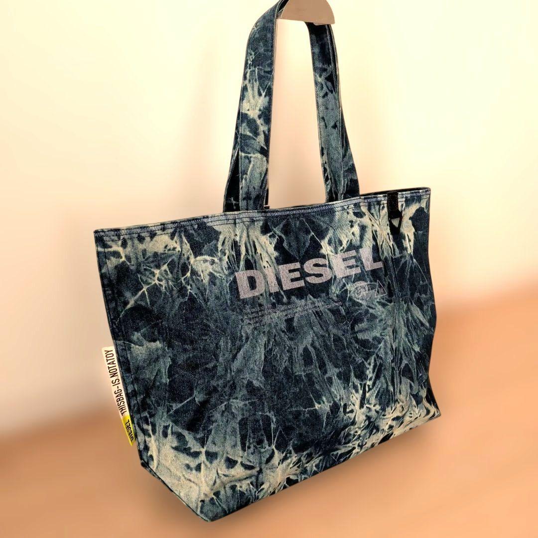 極美品 DIESEL デニム 迷彩 トートバッグ 大容量 極美品 DIESEL デニム 迷彩 トートバッグ 大容量