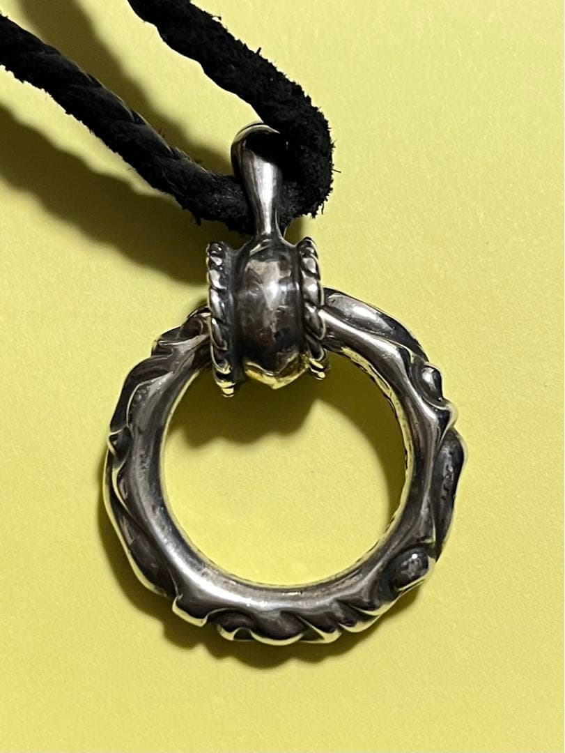 クロムハーツ スクロールバンドリングペンダント - メルカリ