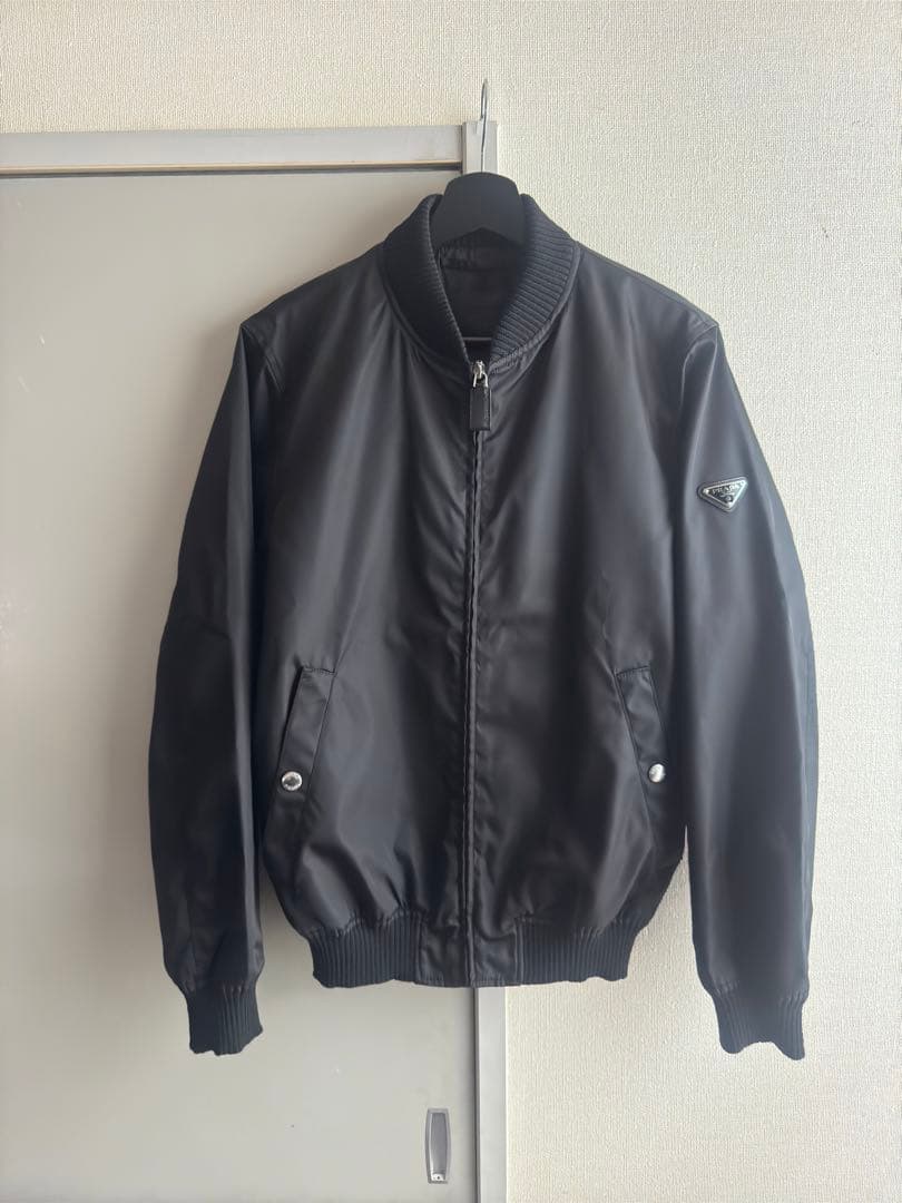【極美品】PRADA RE-NYLON PUFFER JACKET MA-1 Prada Men's Medium-Weight Re-Nylon Down Jacket - Bergdorf Goodman