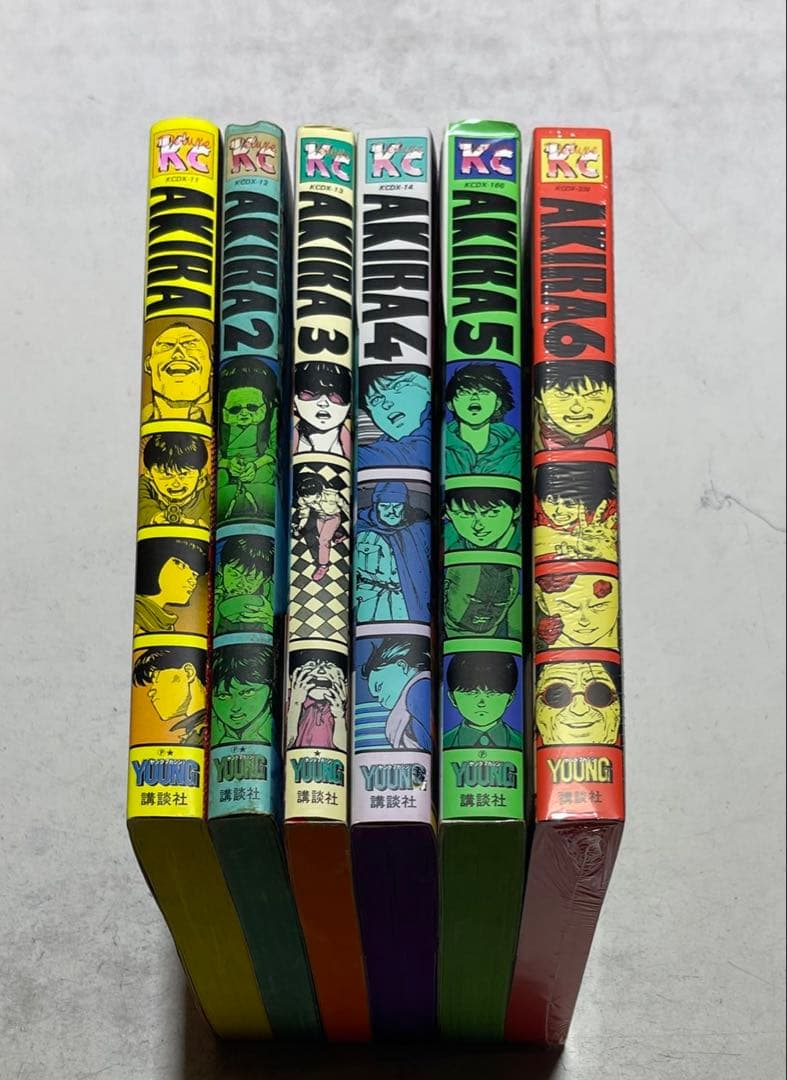AKIRA 全6巻完結セット AKIRA コミック 全6巻完結セット』｜感想・レビュー - 読書メーター