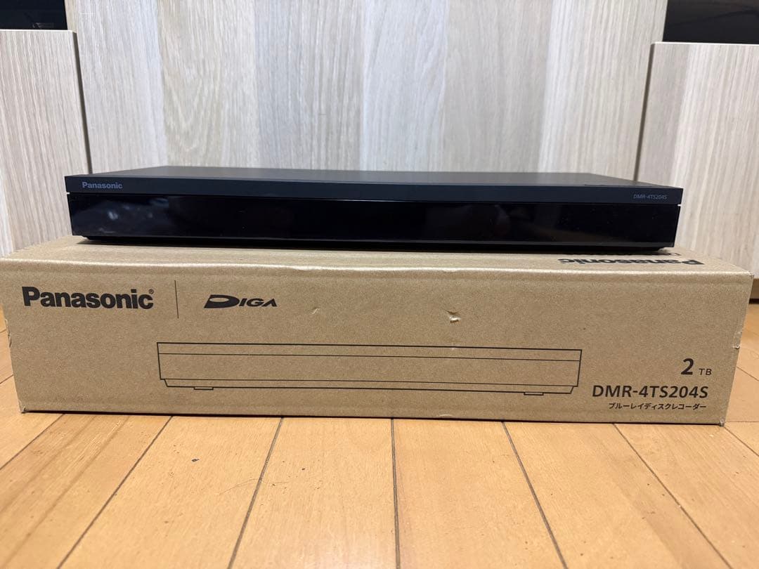 【最終価格】DIGA DMR-4TS204S 2TB + HDMIケーブル付 DIGA Panasonic(パナソニック) DMR-4TS204S ブルーレイレコーダー