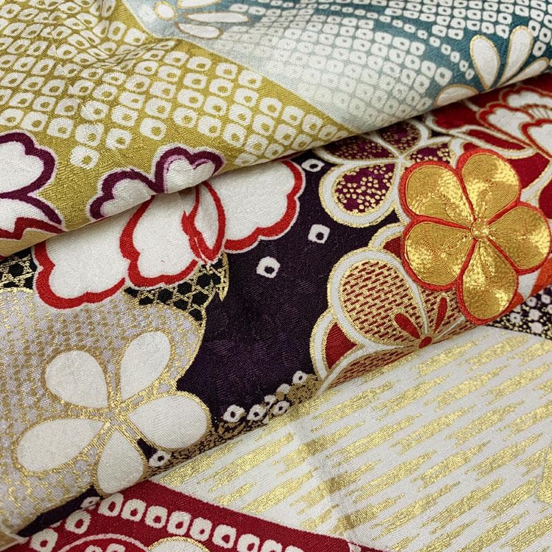 602z52☆中振袖 古典柄 金駒刺繍 金彩 青緑☆美品 成人式結婚式 十三