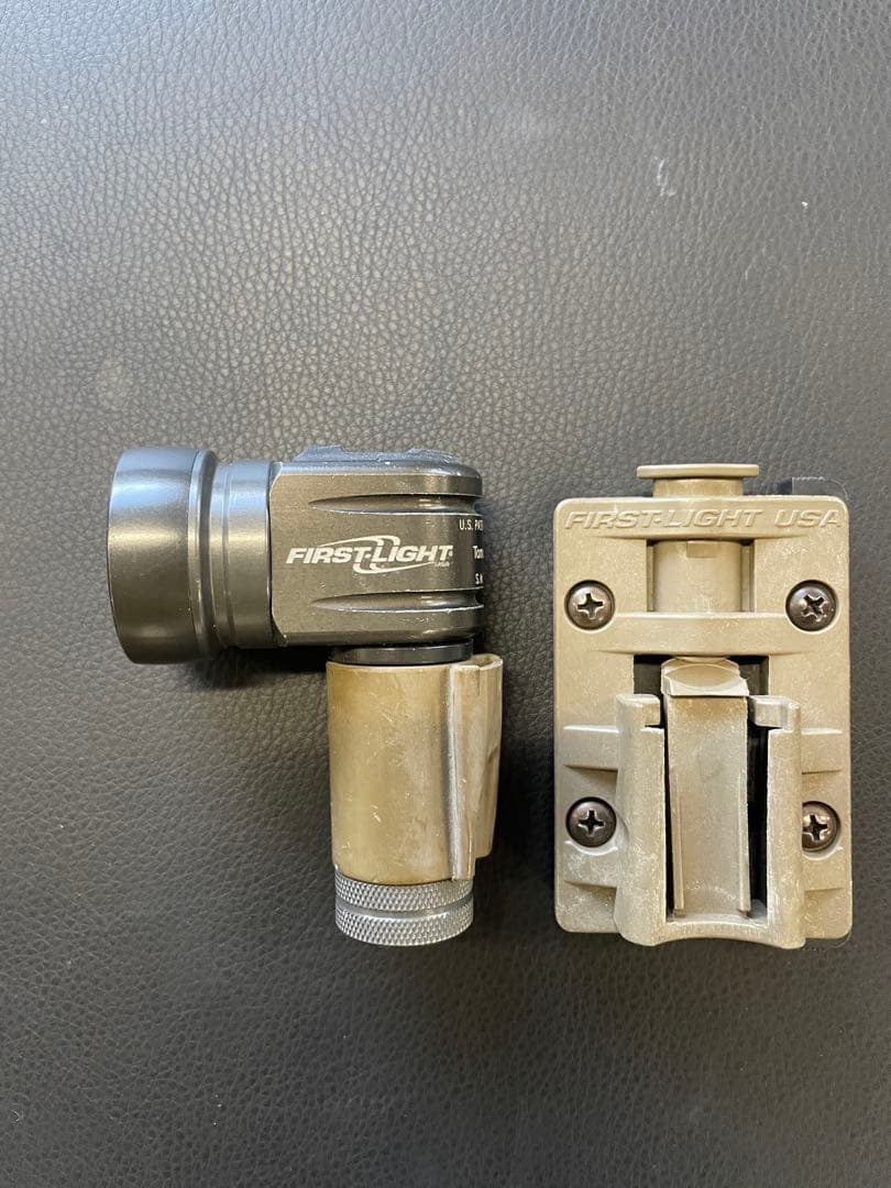 Tomahawk NV Tactical Lightファーストライト製トマホーク TOMAHAWK NV TRS Lighting Kit - First-Light USA