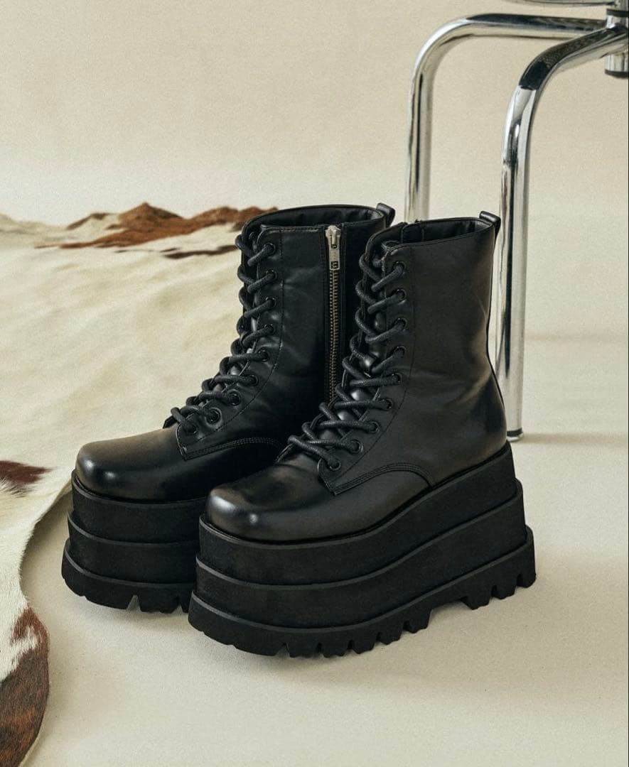 ダーリッチ ブーツ Lサイズ 中古・古着通販】darich (ダーリッチ) ミドルブーツ ベージュ サイズ:L