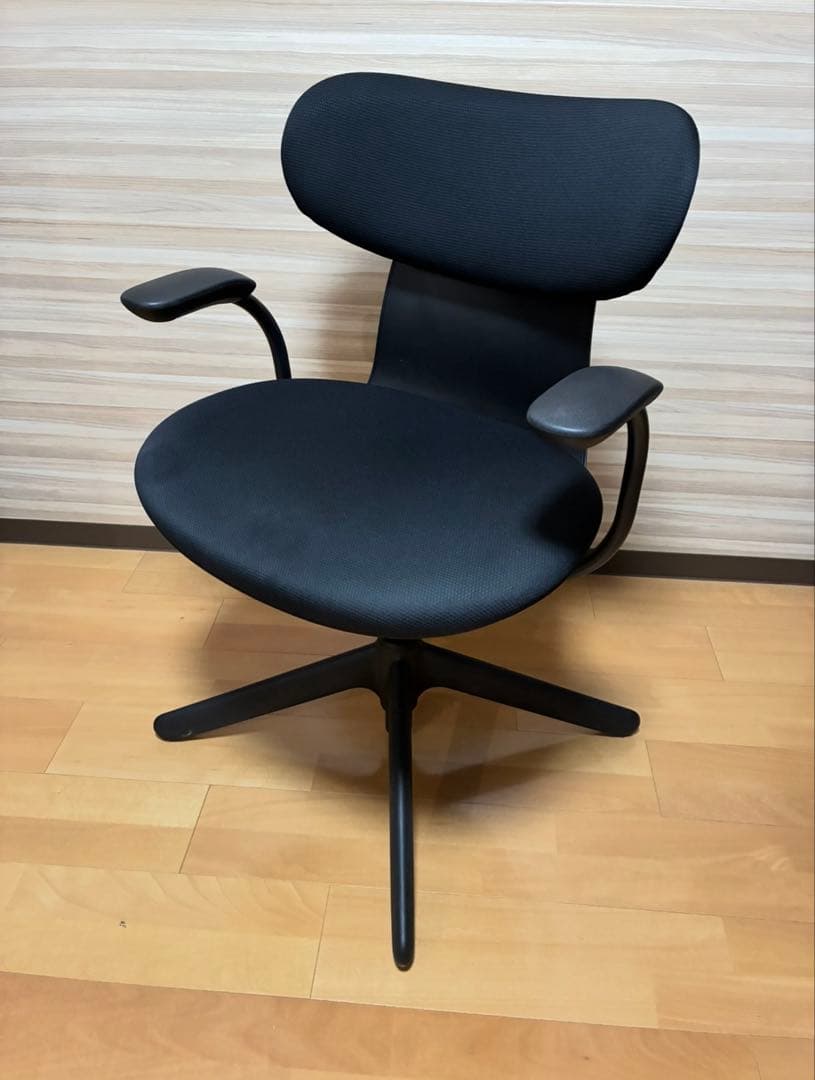 ingLIFE イングライフ　ブラック　椅子 ingLIFE イングライフ／背クッションタイプ／肘なし／本体ブラック／背