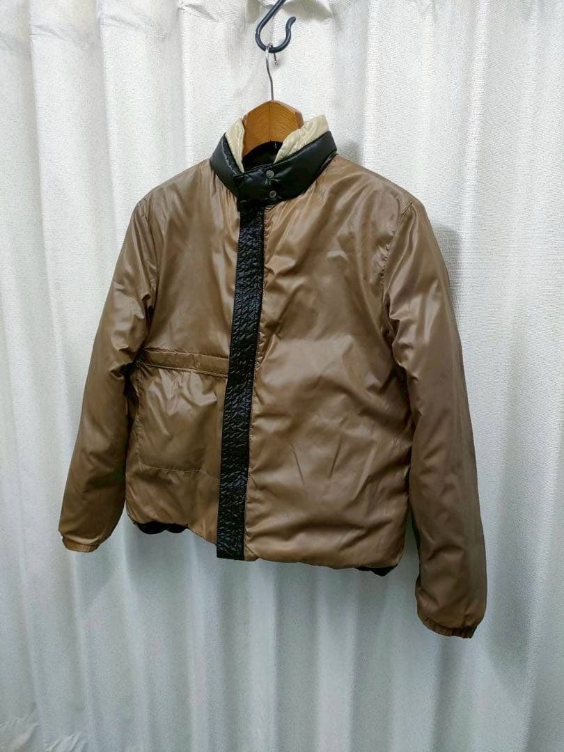 定価 15万円 モンクレール ダウン ブラウン系 ショート丈 正規品