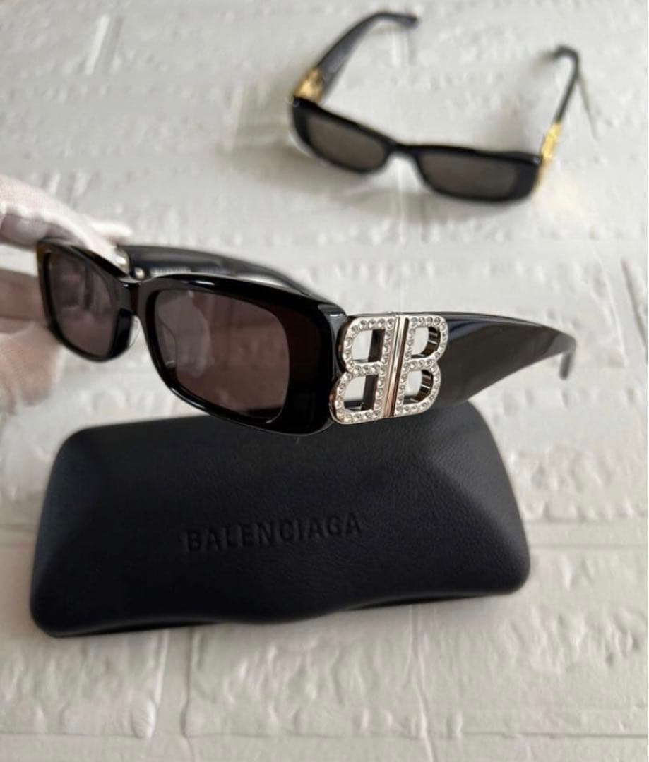 BALENCIAGA バレンシアガ Dynasty サングラス BALENCIAGA バレンシアガ DYNASTY サングラス GD着 - メルカリ