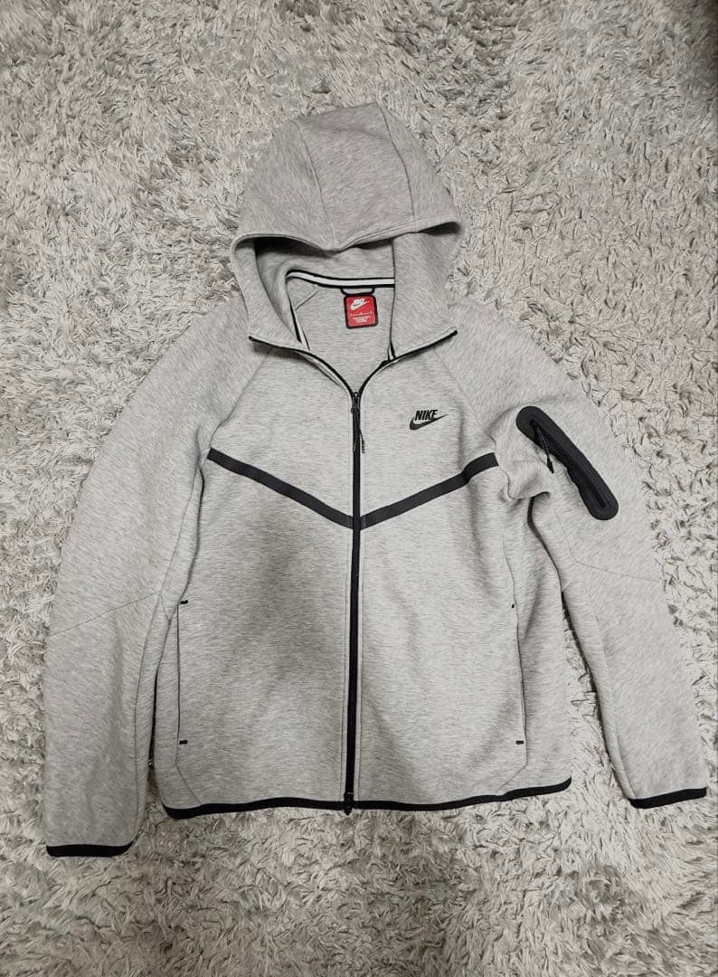 夏*様 希少‼️NIKE旧テックフリース グレー 赤タグ 上 確実正規品 新品 メンズL グレー テックフリース セットアップ NIKE 赤タグ 廃盤