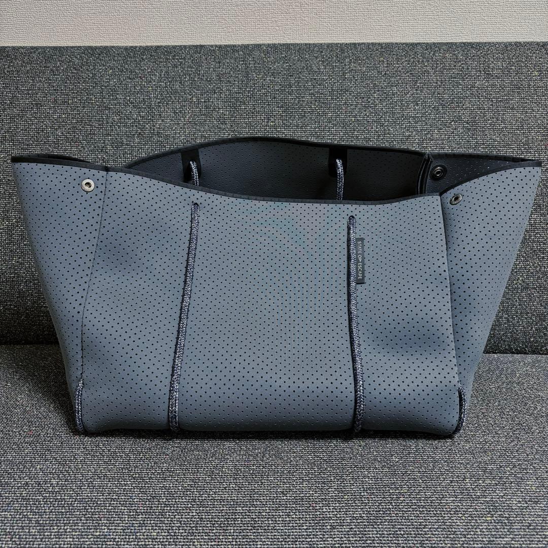 State of escape ステイトオブエスケープ　大容量バッグ　ネイビー STATE OF ESCAPE（ステイトオブエスケープ） トートバッグ City シティ