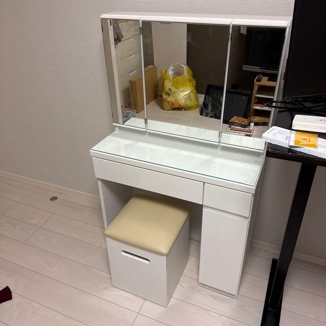 ニトリ　ドレッサー（三面鏡、イス付き） 楽天市場】三面鏡ドレッサー (DR-007) ニトリ 【配送員設置商品】 【5