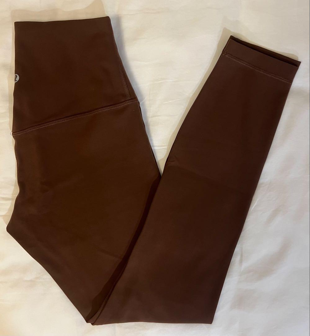 ルルレモン　アラインハイライズレギンス　サイズ4 25インチ　カラーエスプレッソ ルルレモン Align™ ハイライズパンツ ポケット付き 25インチ