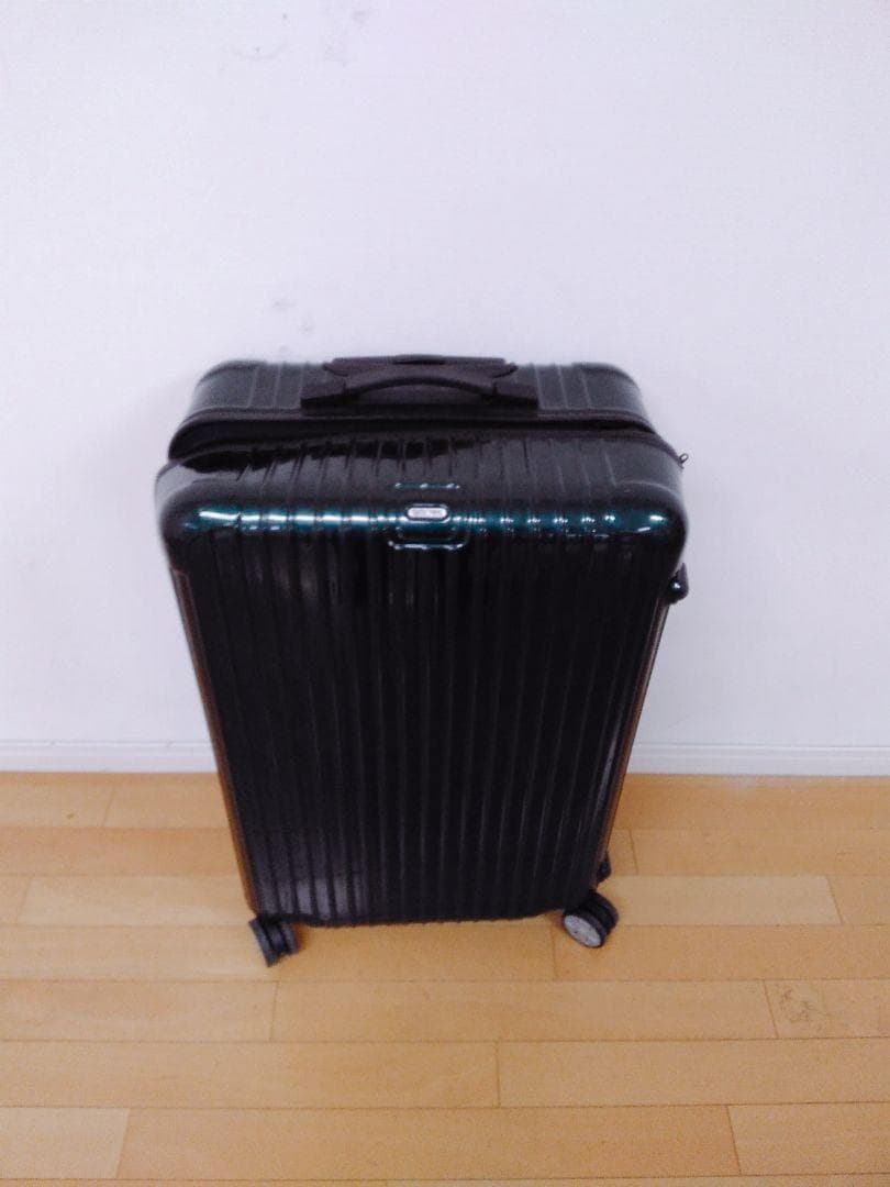 【リモワ 限定version SALSA DELUXE 】 スーツケース 37L SALSA DELUXE（サルサデラックス） オリエントレッド