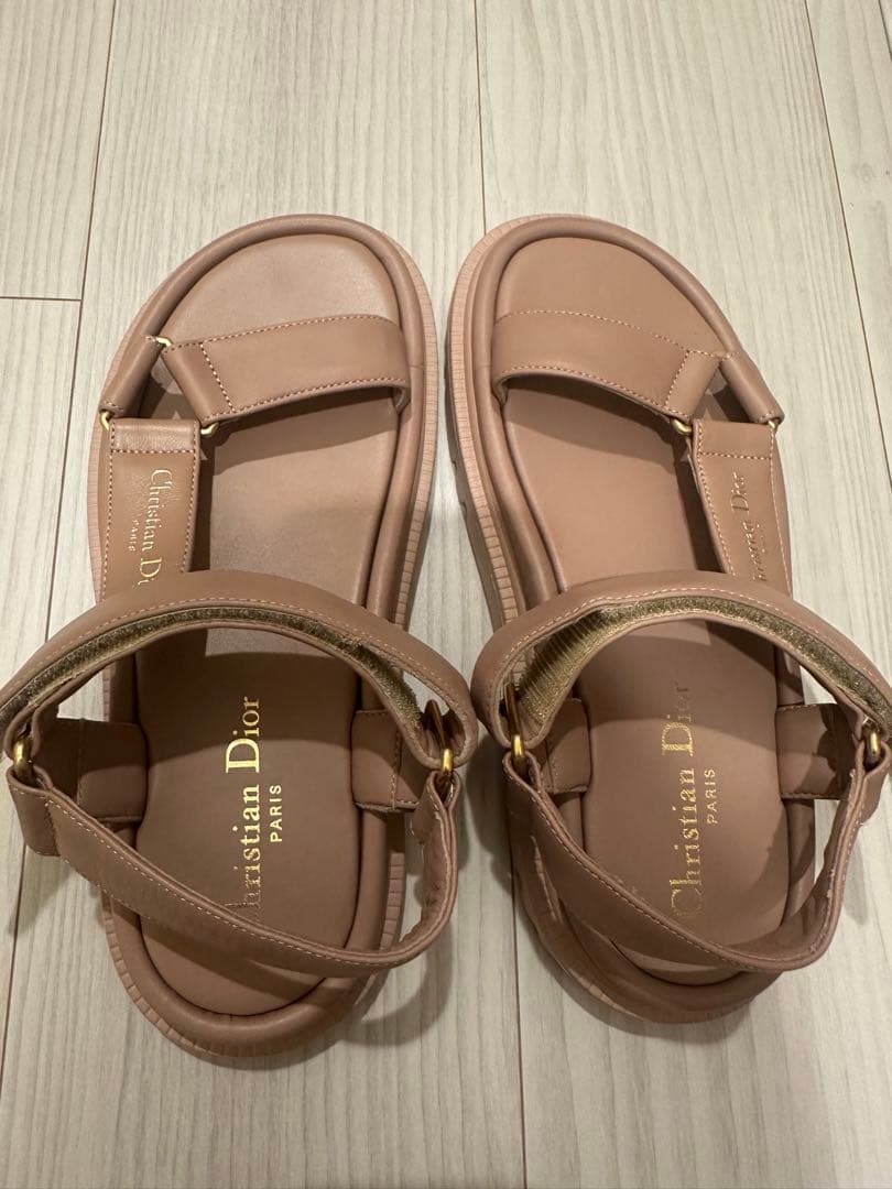 Dior サンダル すぐ届く】 DIOR ディオール DIORACT スライドサンダル (Dior/サンダル