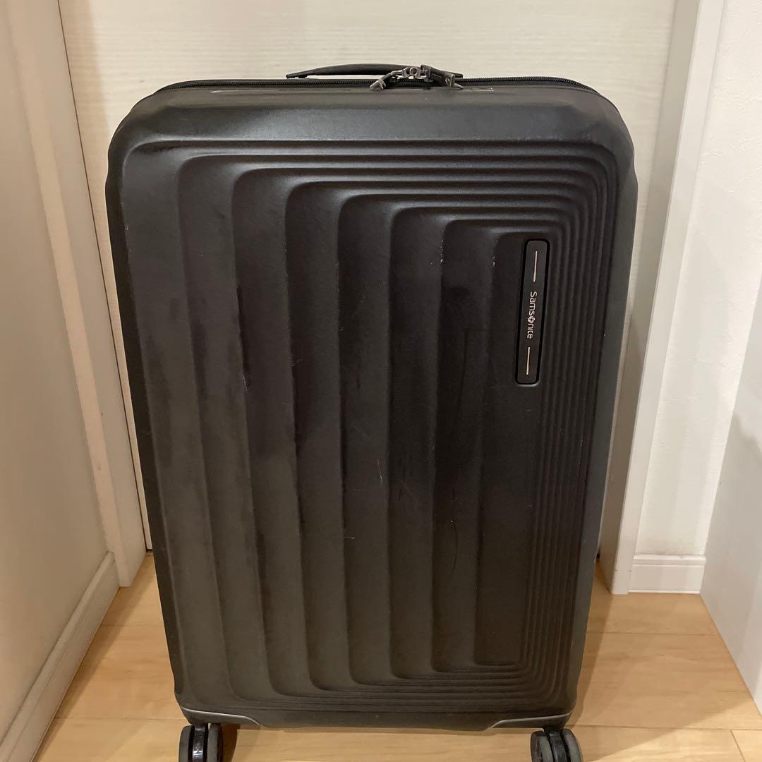 サムソナイト スーツケース ヌオン スピナー キャリーケース Samsonite（サムソナイト） 『並行輸入品』サムソナイト ヌオン