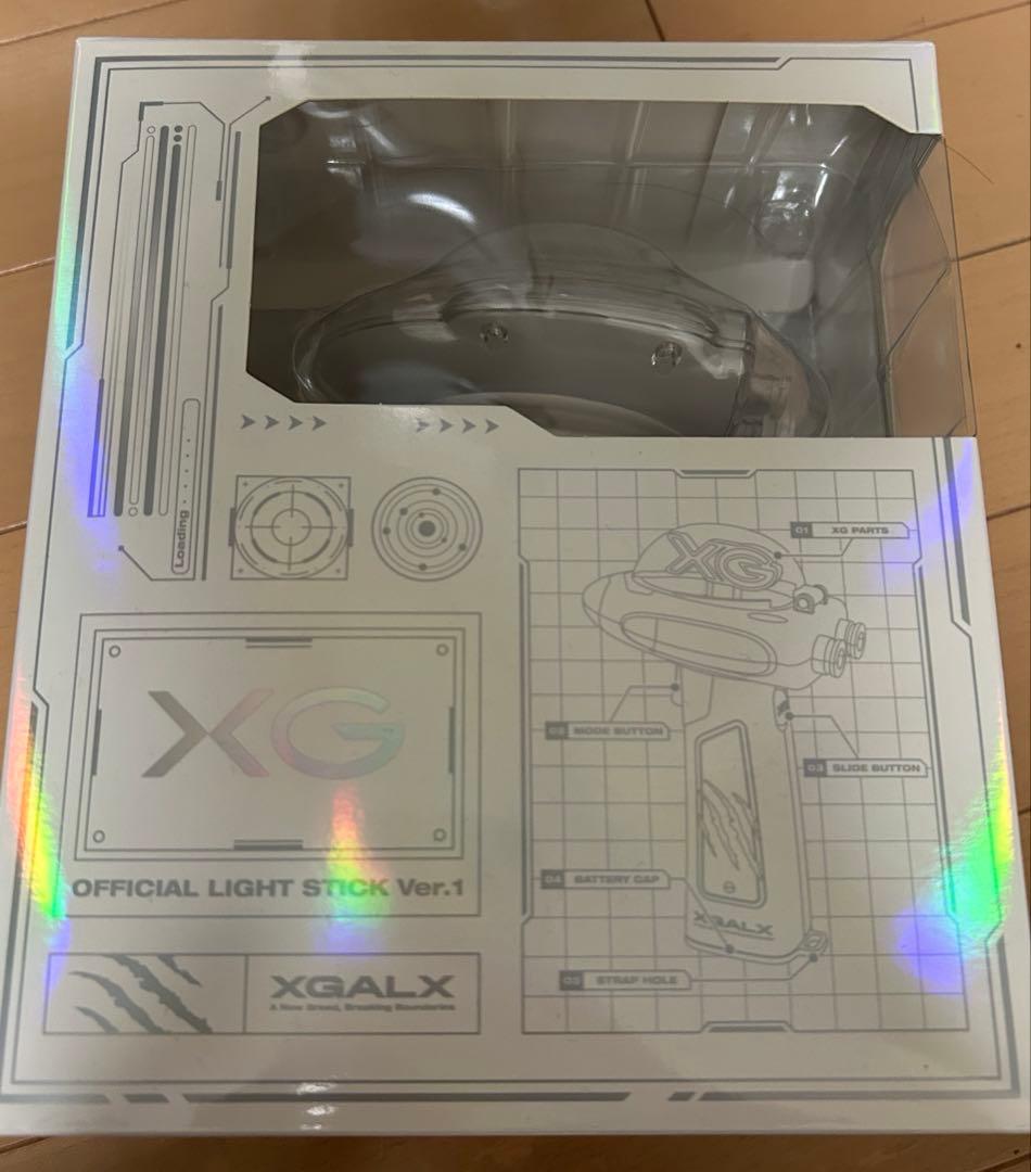 XG OFFICIAL LIGHT STICK Ver.1 トレカ付 開封済 XG OFFICIAL LIGHT STICK Ver.1 Custom Parts / COCONA（w/COCONA
