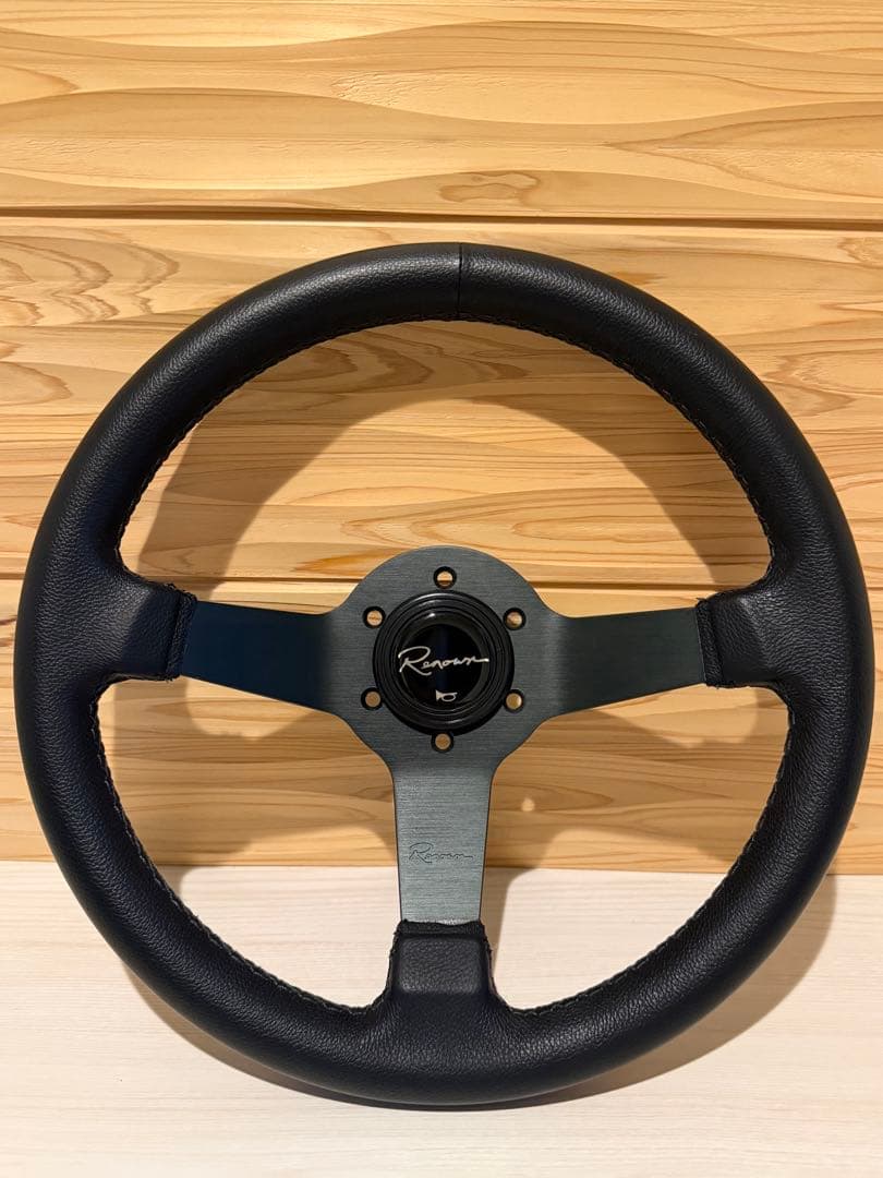 レナウン ステアリング ブラック Renown Japan