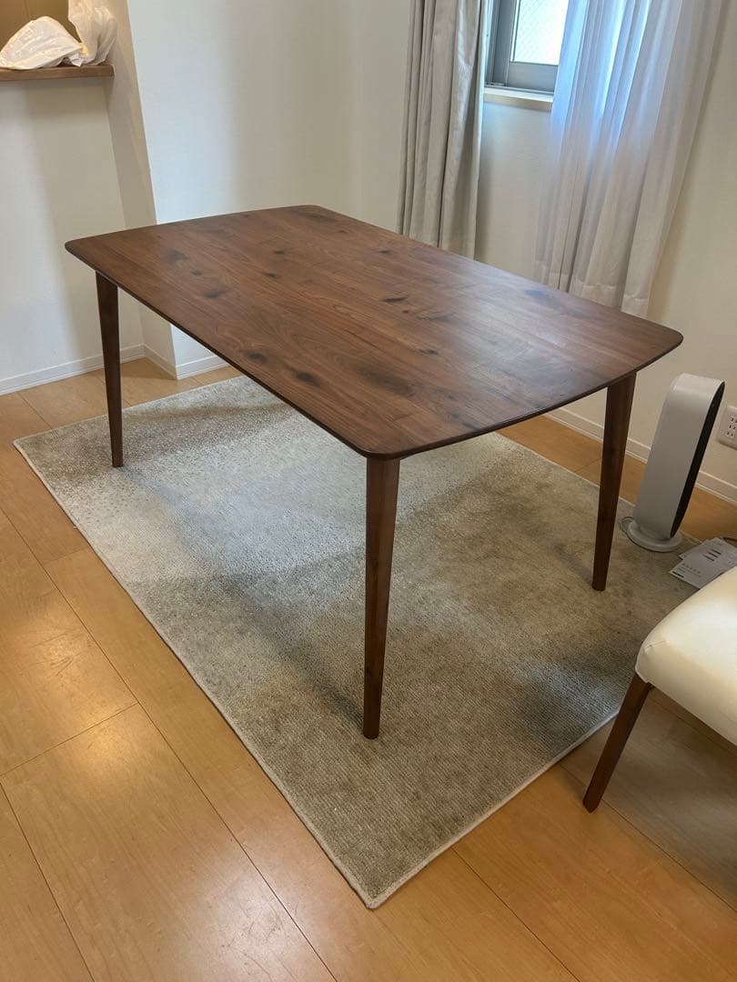 y　大塚家具　ダイニングテーブル「シネマ2」ウォールナット材 ダイニングテーブル「シネマ2」ウォールナット材 全3サイズ【セール