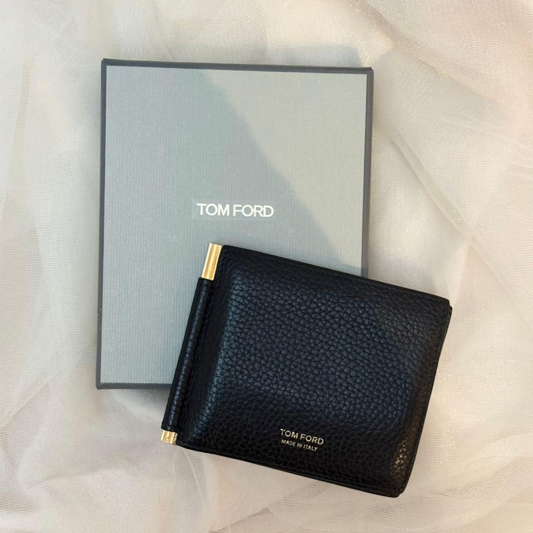 【staff chenrin⭐︎ 】TOM FORD ブラックマネークリップ TOM FORD（トムフォード） 財布 二つ折り財布（マネークリップ） T
