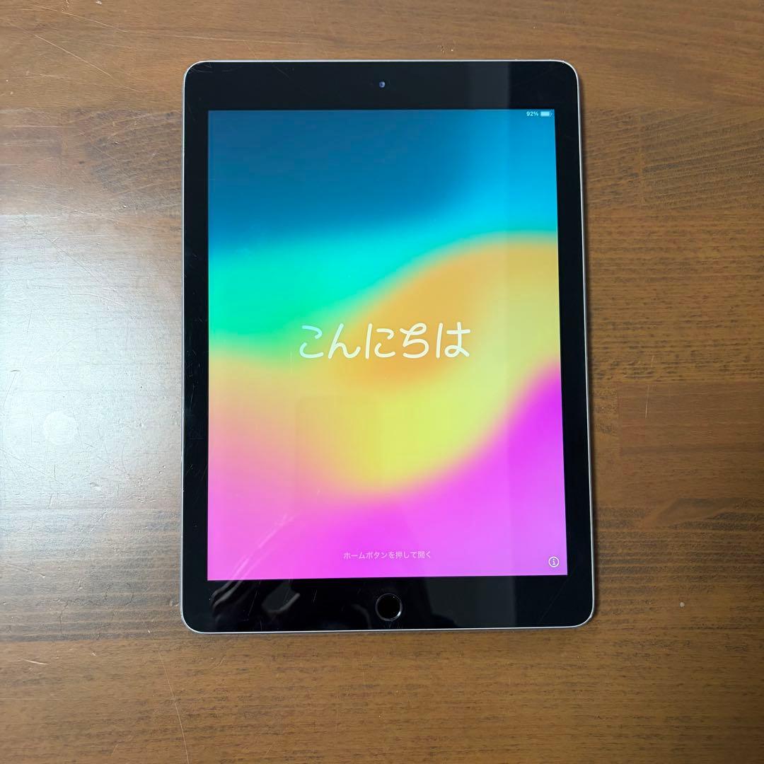 iPad (第6世代) シルバー MR7J2J/A 128GB iPad Apple アップル アイパッド iPad6 9.7インチ Retina ディスプレイ