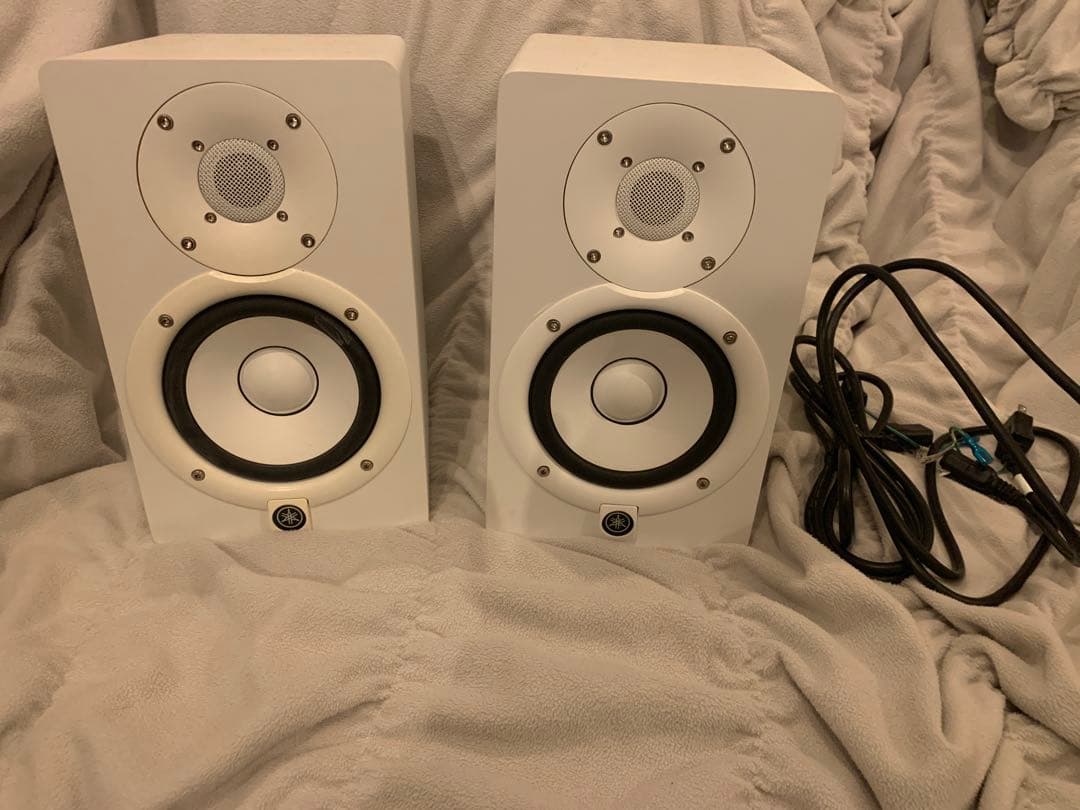 Yamaha hs5 ホワイト モニタースピーカー モニター スピーカー パワード スタジオ DTM YAMAHA ヤマハ HS5 白